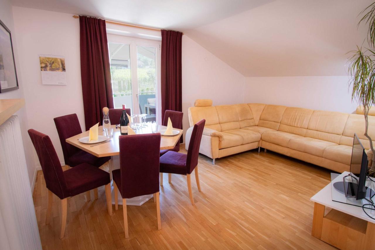 Melaniesguesthouse 4 Zimmerwohnung 卡尔达罗 外观 照片